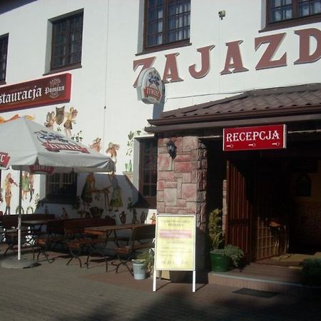Zajazd Pomian Ozarow Mazowiecki Zewnętrze zdjęcie