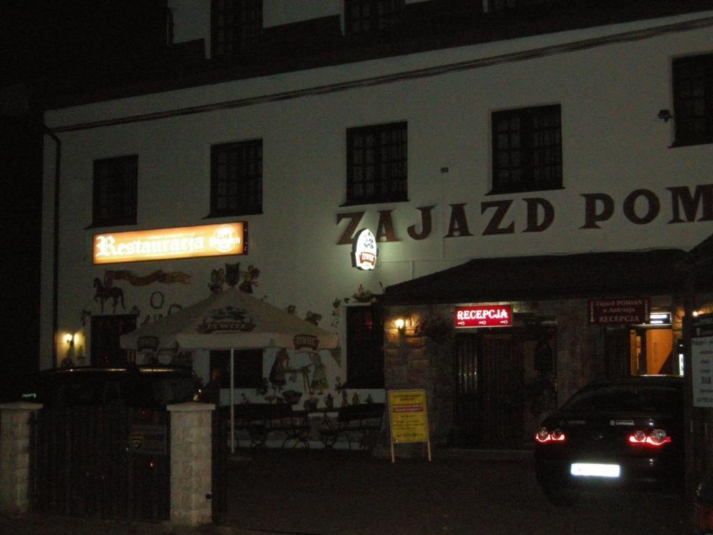 Zajazd Pomian Ozarow Mazowiecki Zewnętrze zdjęcie