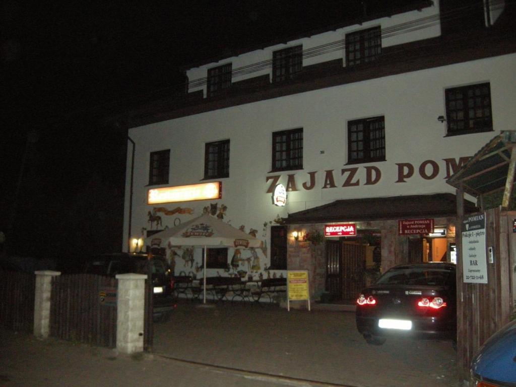 Zajazd Pomian Ozarow Mazowiecki Zewnętrze zdjęcie